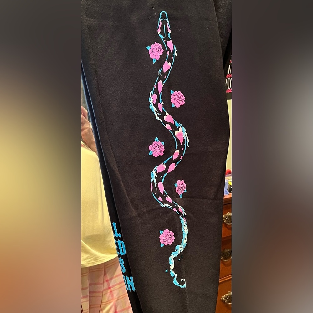 C1X Beautiful Disaster lounge pants